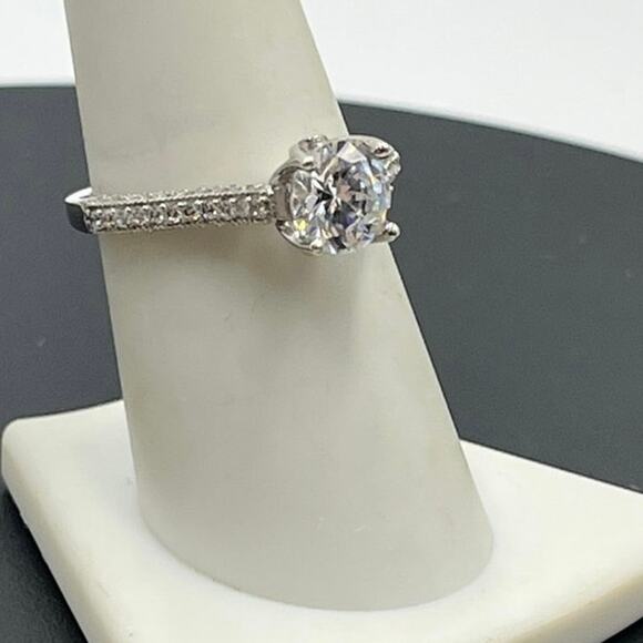 925 Sterling Silver Cathedral Solitaire Ring 7mm Round CZ Pavé Accents Size 8 - Picture 13 of 15